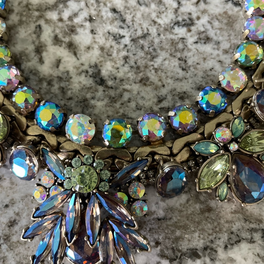 Beautiful Banana Republic Butterfly necklace